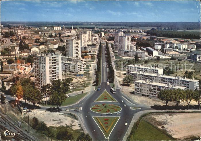 Macon 71 Fliegeraufnahme La pecèe Sud