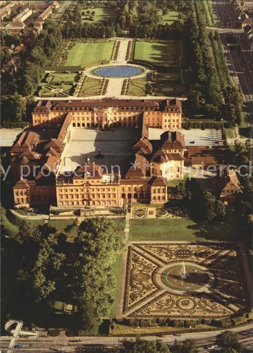 Ludwigsburg Residenzschloss Bluehendes Barock