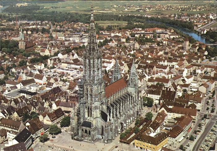 Ulm Donau Kirche Fliegeraufnahme