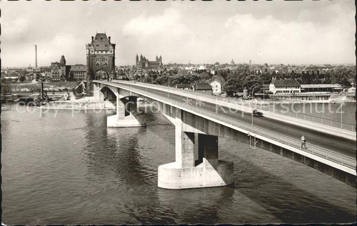 Worms Rhein mit Nibelungenbruecke