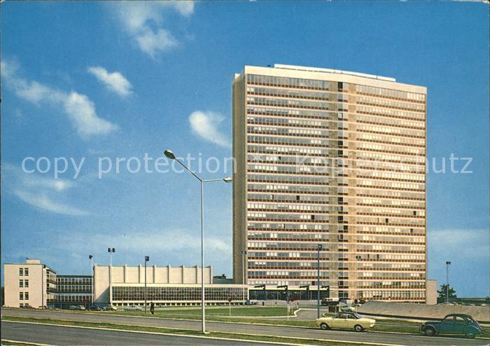 LUXEMBOURG  Luxemburg Centre Europeen au plateau de Kirchberg