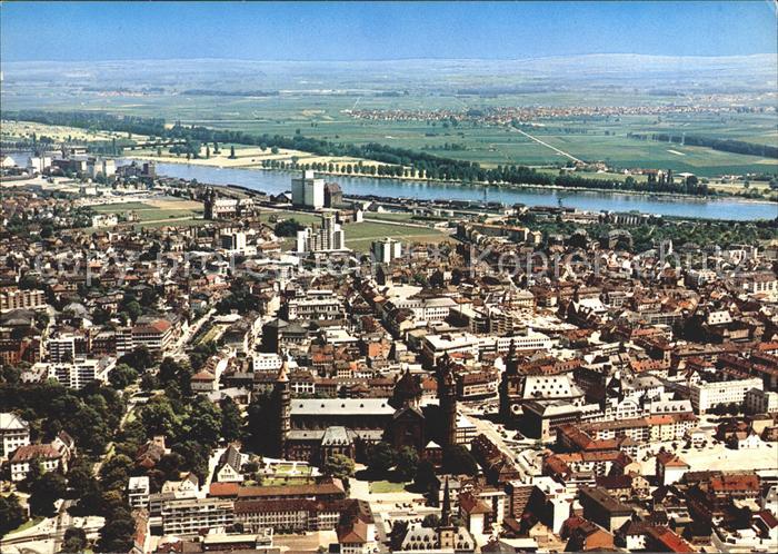 Worms Rhein Teilansicht