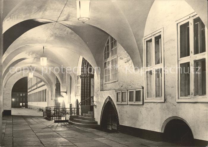 ROSTOCK  CITY Rathaus Eingang zum Ratskeller