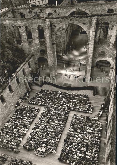 Bad Hersfeld Festspiele Stiftsruine Buehne Zuschauerraum