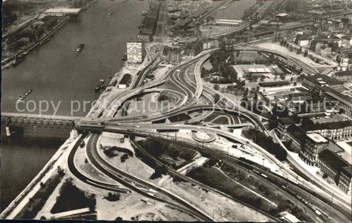 MANNHEIM BW Auffahrt Rheinbruecke