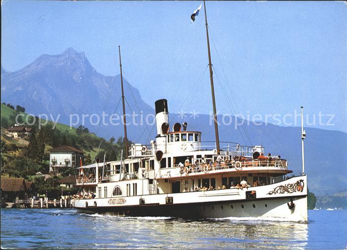 Dampfer Seitenrad Stadt Luzern Vierwaldstaettersee