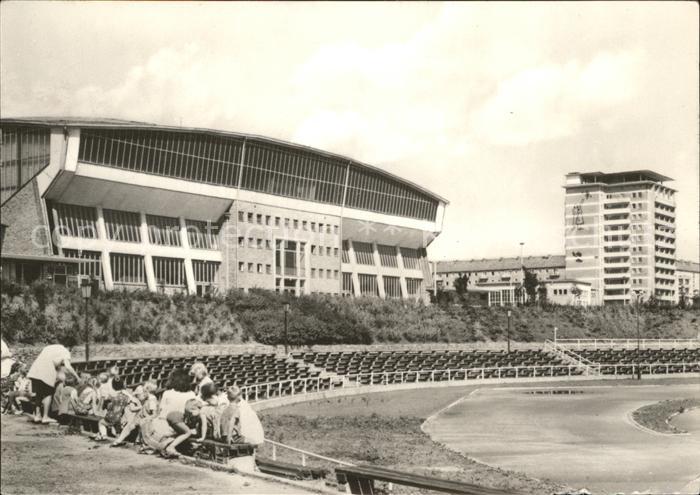Schwerin Mecklenburg Sportplatz Kongresshalle