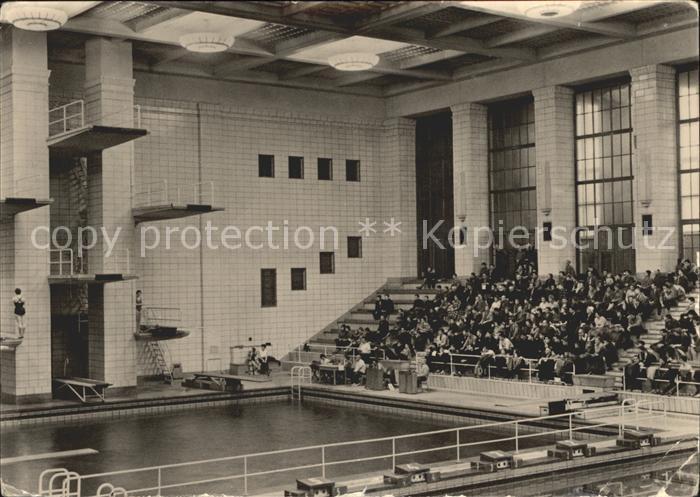 ROSTOCK  CITY Schwimmhalle Neptun innen