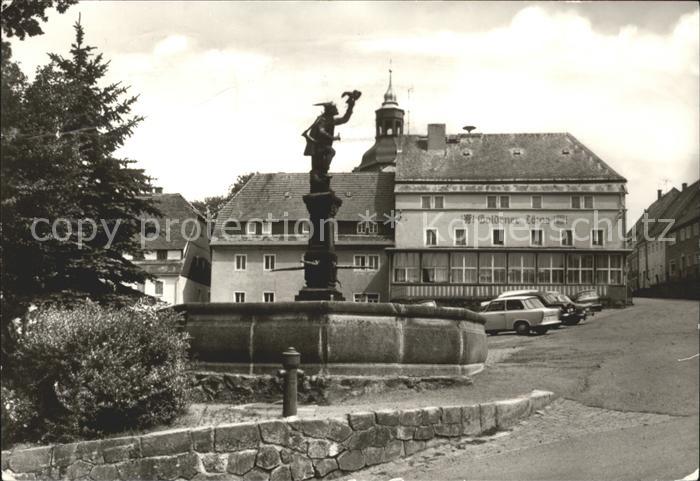Lauenstein Erzgebirge Markt und Falknerbrunnen