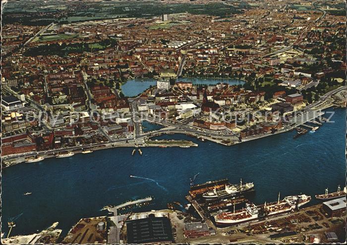 KIEL CITY Fliegeraufnahme Hafen