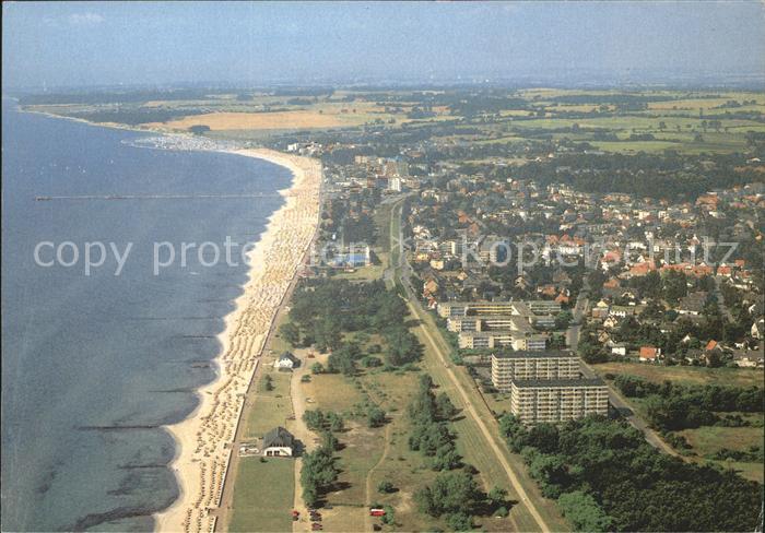 Groemitz Ostseebad Fliegeraufnahme mit Strand