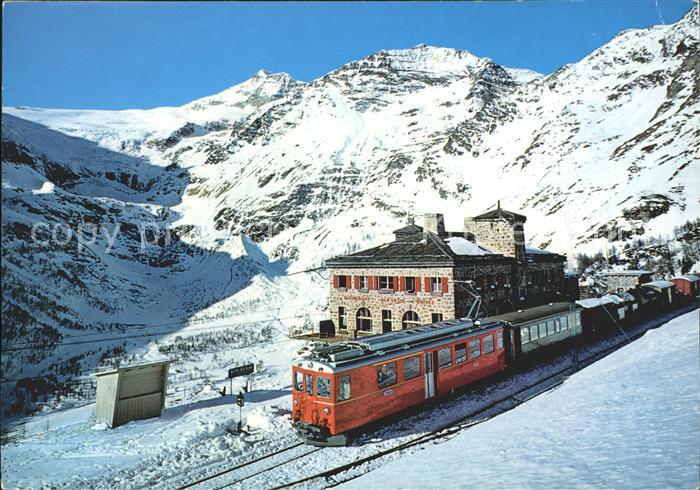 Eisenbahn Alp Gruem Paluegletscher