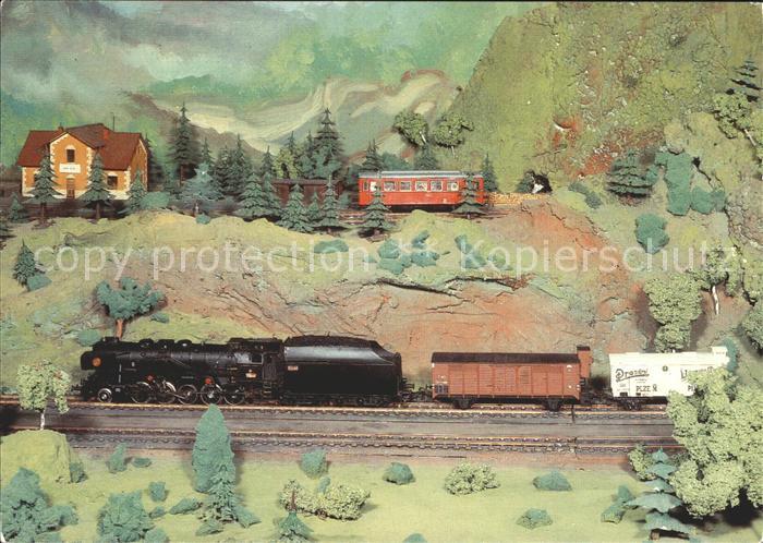 Modellbau-Eisenbahn H0-Modell Reihe 556.0 CSD Skoda-Werke