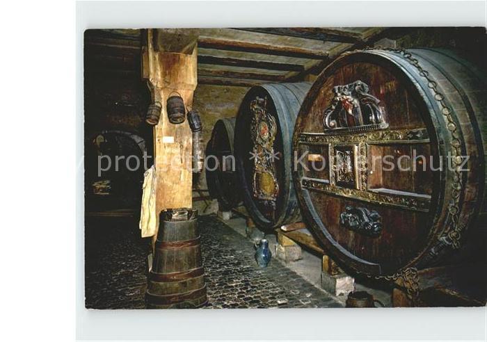 Colmar Haut Rhin Elsass Musee Unterlinden Cave alsacienne tonneaux frontons scul