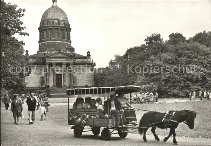 Dessau-Rosslau Lehrpark Tier- und Pflanzenkunde Mausoleum