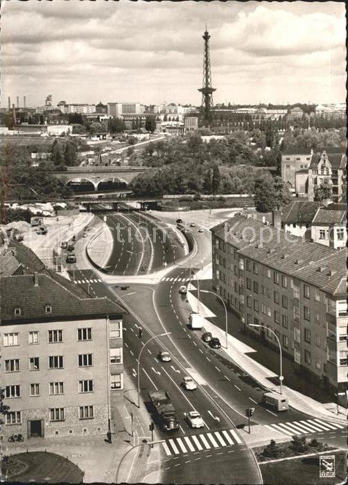 BERLIN  CITY Stadtautobahn Halenseestrasse und Funkturm