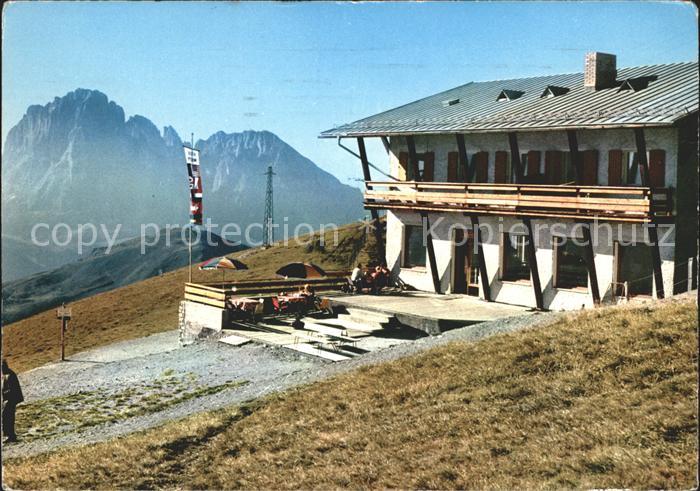 Groeden Tirol Seilbahn Seceda Bergstation mit Restaurant