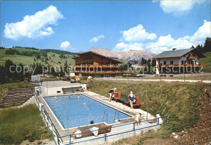 Seiser Alm Dolomiten Hotel Floralpina mit Berghaus Hubertus Schwimmbad