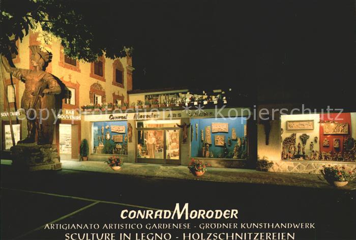 Ortisei St Ulrich Holzschnitzereien Conrad Moroder