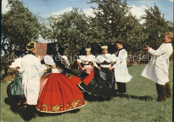 Bueckeburg Trachten Volkstanz Achttouriger