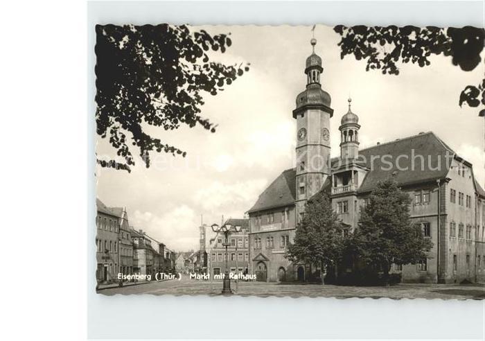 Eisenberg Thueringen Markt mit Rathaus