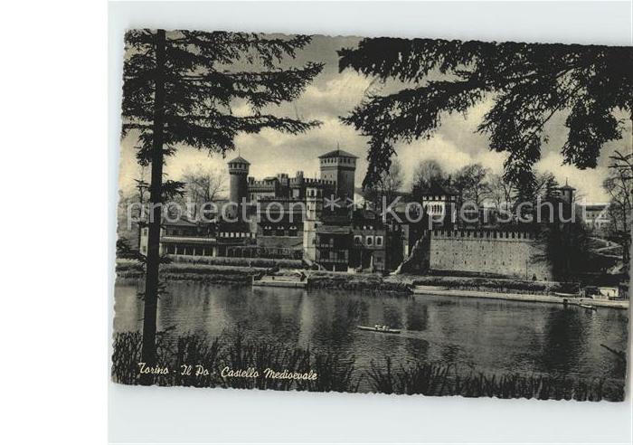 Torino Il Po Castello Medioevale