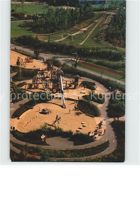 BERLIN CITY Im Buergerpark Marzahn