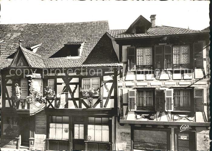 Ribeauville Haut Rhin Elsass Haeuserfront Fachwerk