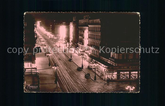 Marseille Bouches-du-Rhone La Canebiere bei Nacht