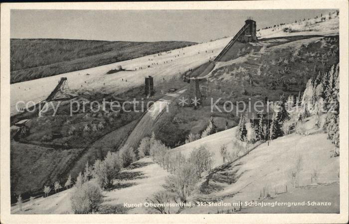 Oberwiesenthal Erzgebirge Skistadion mit Schoenjungferngrund Schanze