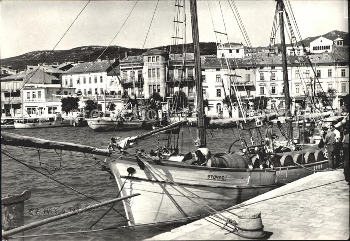 Crikvenica Kroatien Hafenpartie