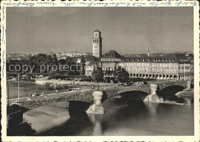 Muelheim Ruhr Ruhrbruecke Stadthalle
