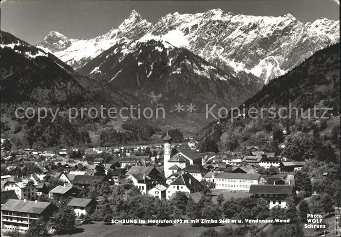 Schruns Vorarlberg mit Zimba und Vandanser Wand
