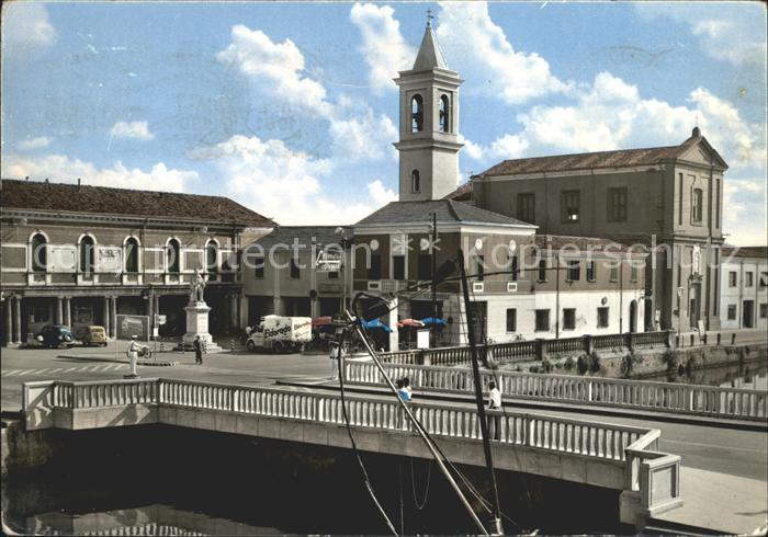 Cesenatico Piazza Garibaldi e Parrocchia