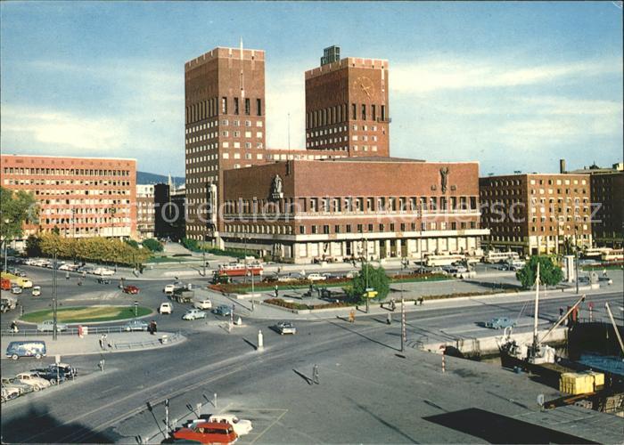 Oslo Norwegen Utsikt over Radhusplassen mot Radhuset