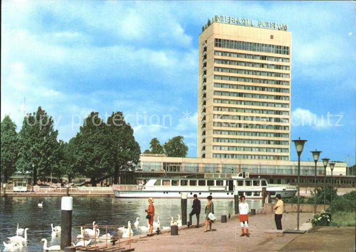 Potsdam Interhotel Potsdam Fahrgastschiff Schwaene