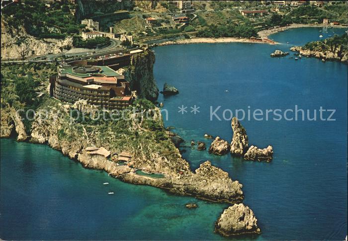 Taormina Sizilien Fliegeraufnahme Capo Taormina