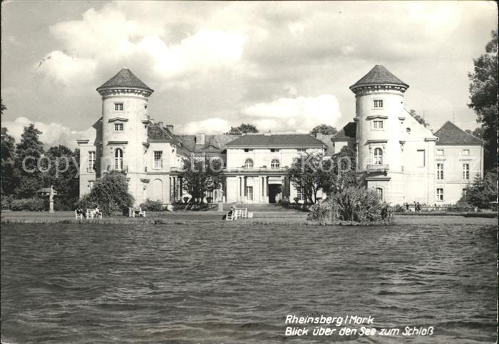 Rheinsberg Schloss am See