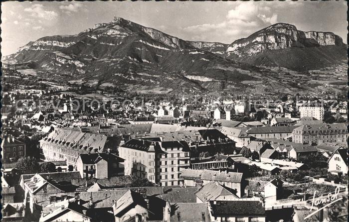 Chambery Savoie Vue generale Le Nivolet et le Pennay