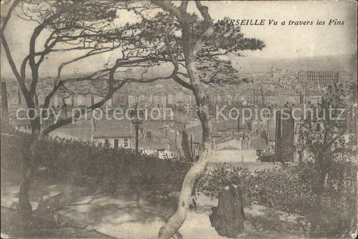 Marseille Bouches-du-Rhone Vu a travers les Pins