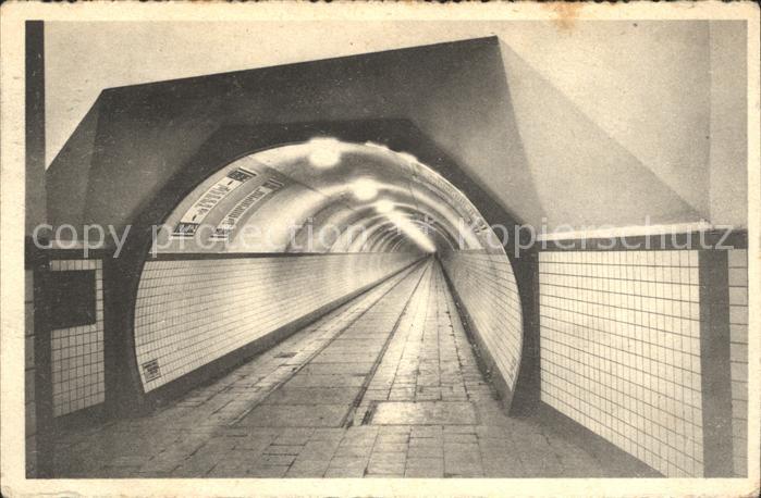 Antwerpen Anvers Tunnel voor voetgangers onder de Schelde Binnenzicht