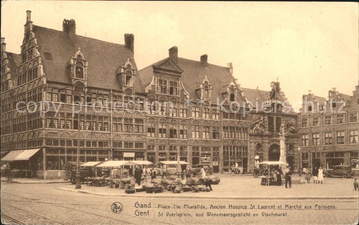 Gand Belgien Place Ste Pharailde Ancien Hospice St Laurent et Marche aux Poisson