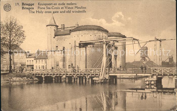 Bruges BRUGGE Belgie Porte Ste Croix et Vieux Moulins