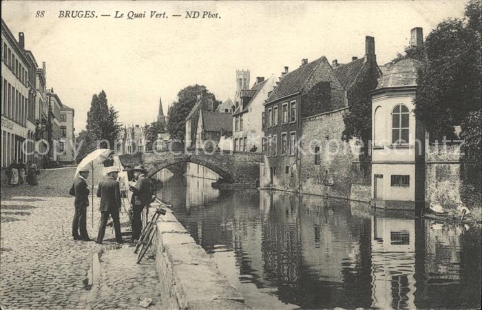 Bruges BRUGGE Belgie Le Quai Vert