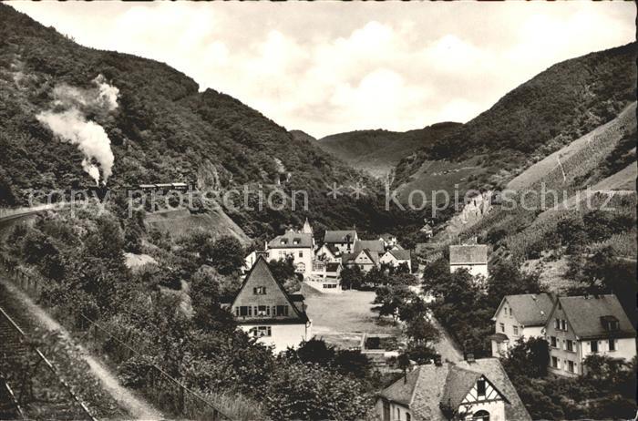 Boppard Rhein Muehltal mit Hunsrueckbahn