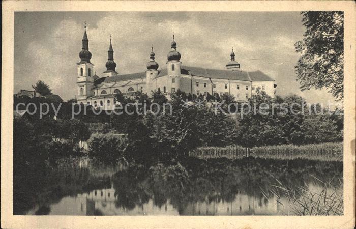 Attnang-Puchheim Oberdonau Schloss Teich