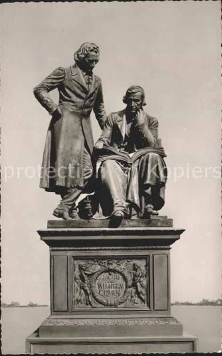 Hanau Main Brueder Grimm Denkmal