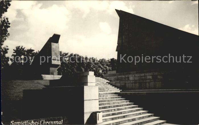 Treptow Berlin Sowietisches Ehrenmal