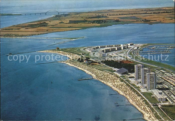 Burg Fehmarn Fliegeraufnahme Fehmarnsundbruecke