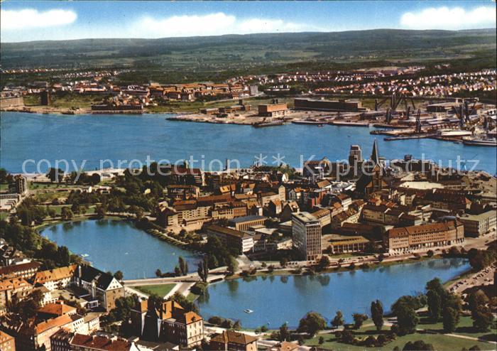 KIEL  CITY Landeshauptstadt Fliegeraufnahme